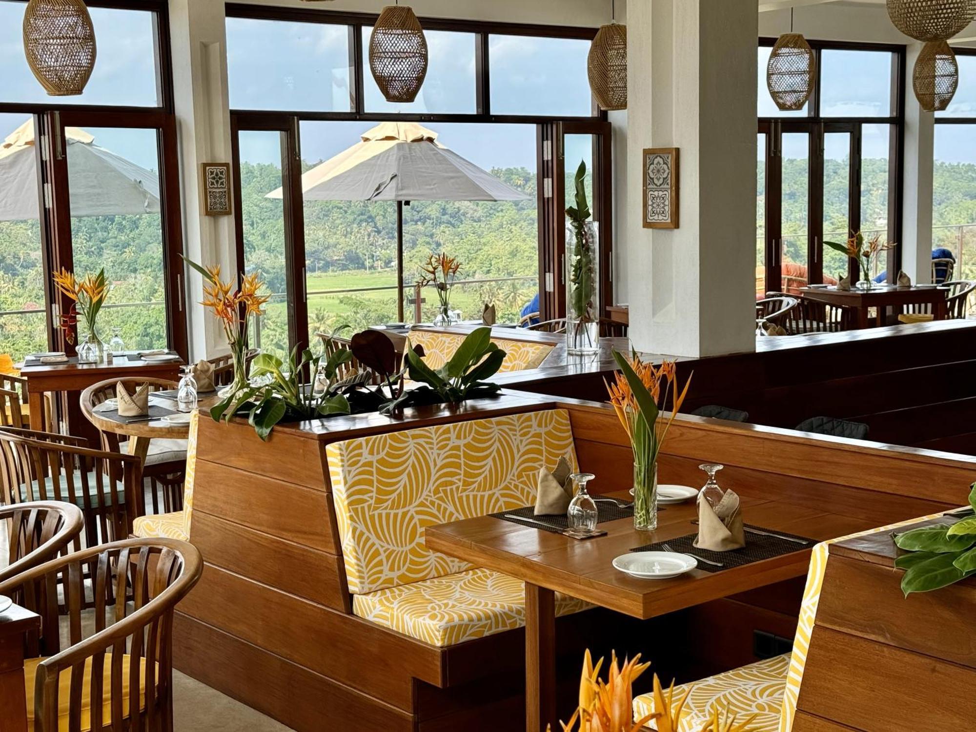 Coastline Mirissa Boutique Hotel And Spa Bagian luar foto