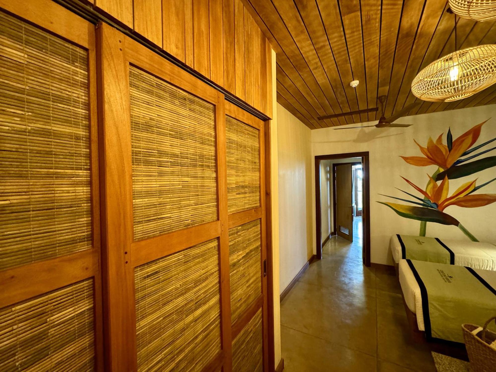 Coastline Mirissa Boutique Hotel And Spa Bagian luar foto